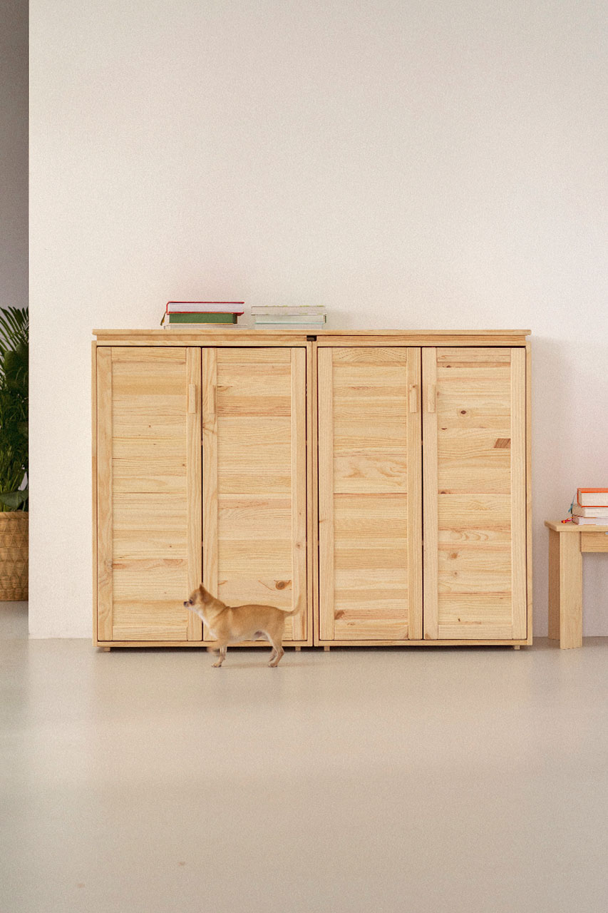 Imagen de ambiente 1 para:Armario aparador bajo de madera natural